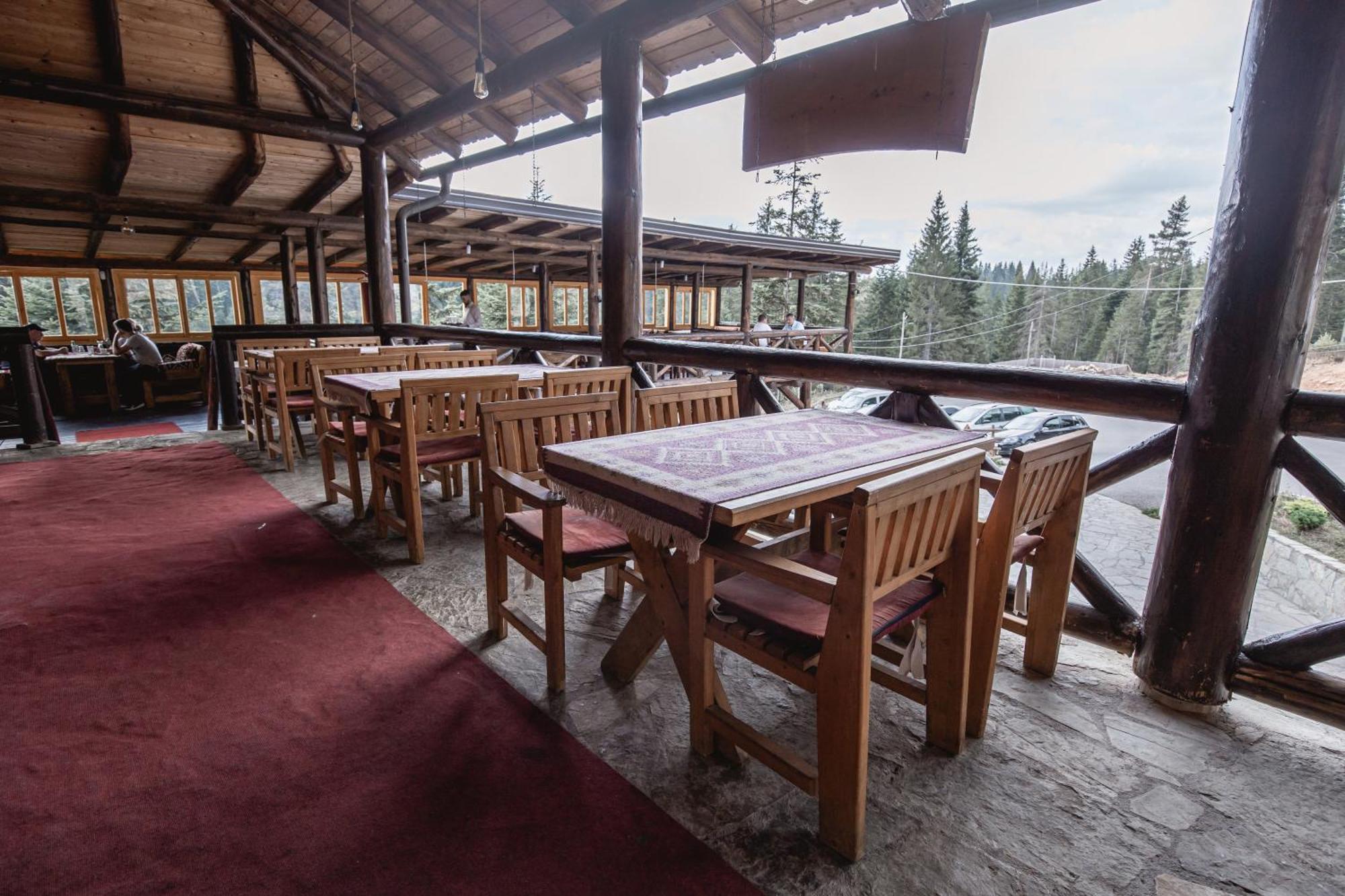 Jela Natural Resort Rozhajë Dış mekan fotoğraf