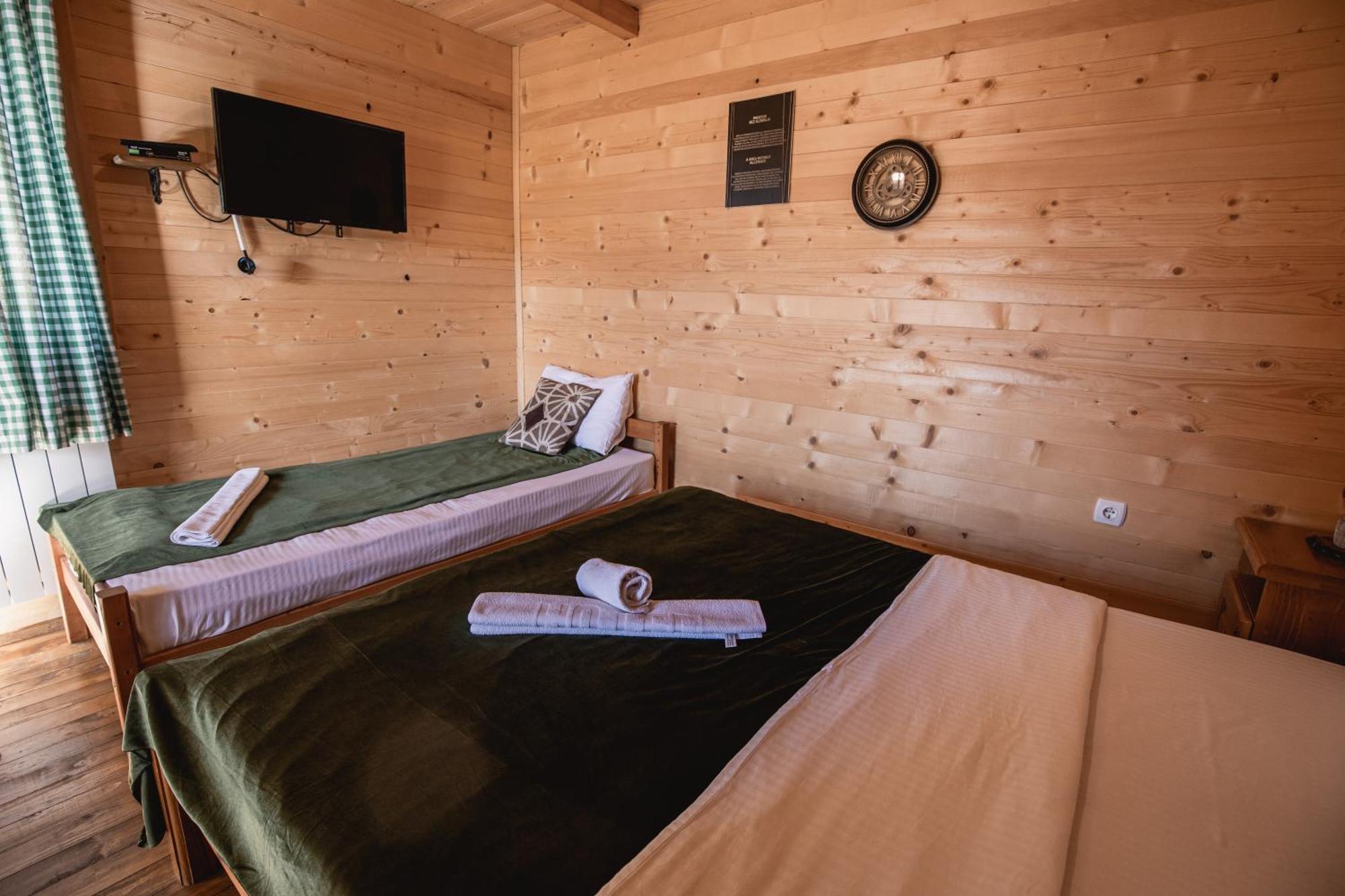 Jela Natural Resort Rozhajë Dış mekan fotoğraf